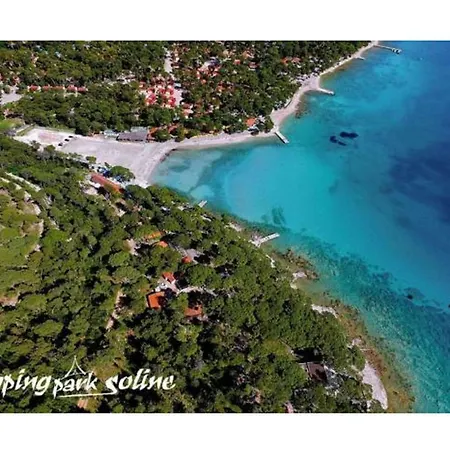 אתר קמפינג Mobile Starfish I Camp Biograd ביוגראד נה מורו