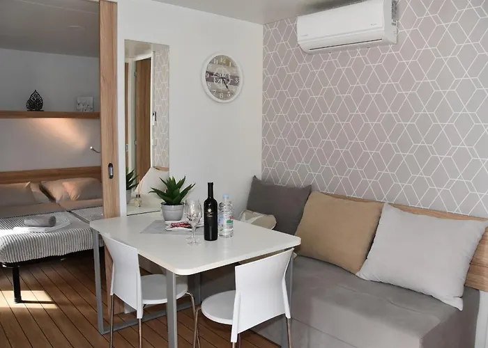 Campeggio Mobile Starfish I Camp Biograd Biograd Na Moru