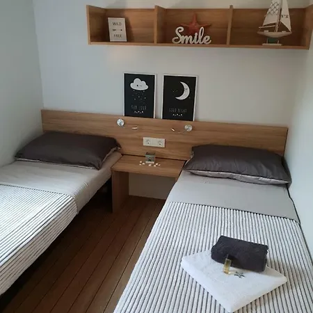 Mobile Starfish I Camp Biograd 4*
