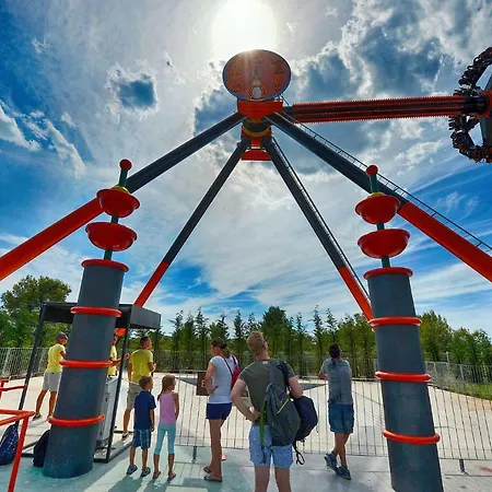 Camping Mobile Starfish I Camp Biograd Biograd Na Moru