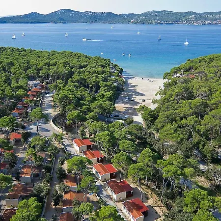 Camping Mobile Starfish I Camp Biograd Biograd Na Moru